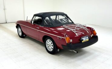 Mg-Mgb-1977-Damask-Red-Black-2