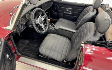 Mg-Mgb-1977-Damask-Red-Black-42