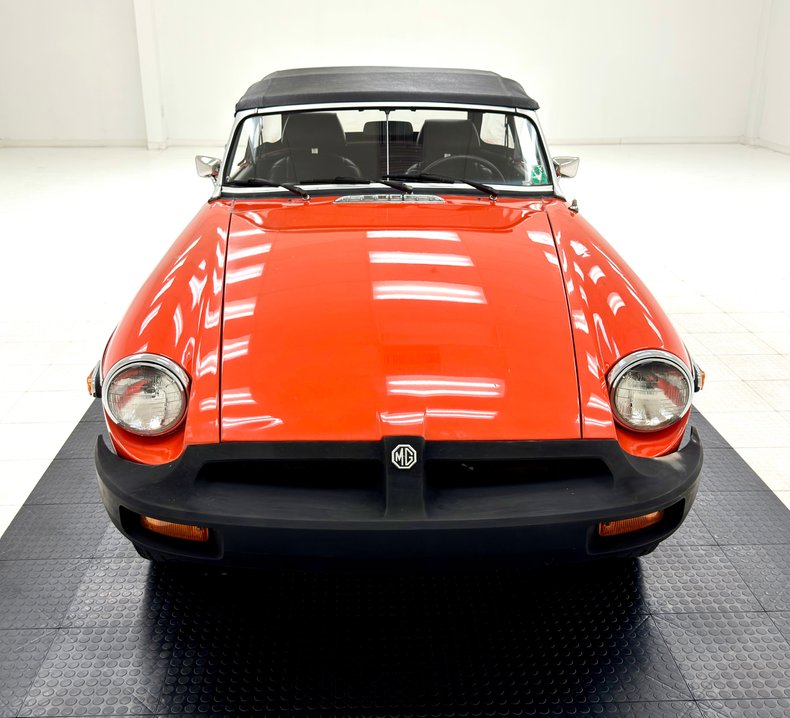 Mg-Mgb-1979-Orange-Black-11
