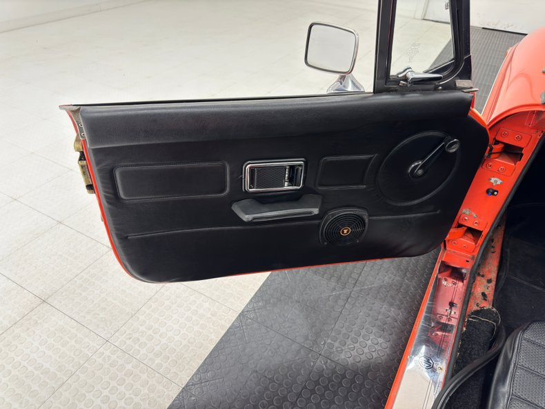 Mg-Mgb-1979-Orange-Black-17
