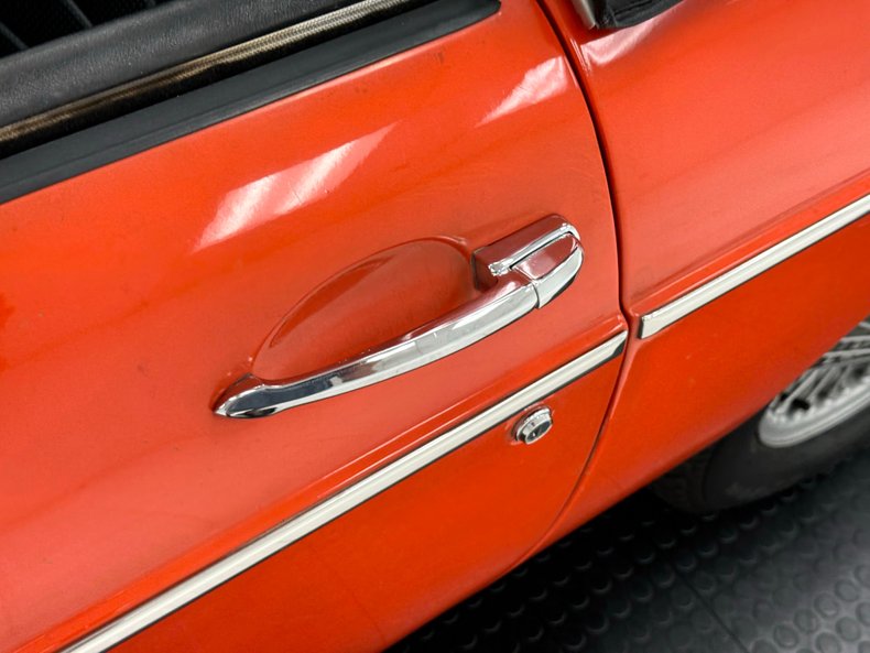 Mg-Mgb-1979-Orange-Black-19