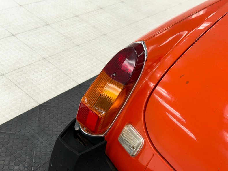 Mg-Mgb-1979-Orange-Black-22