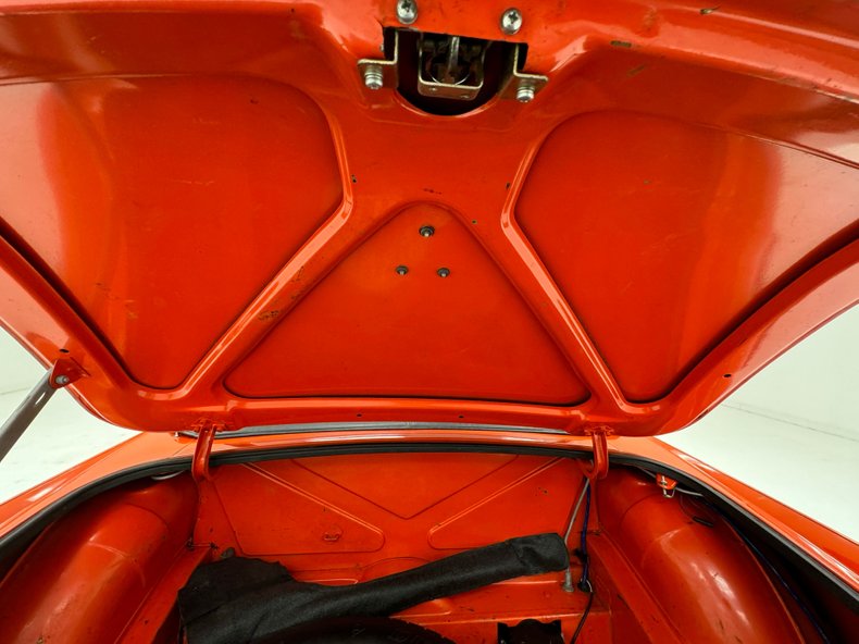 Mg-Mgb-1979-Orange-Black-38