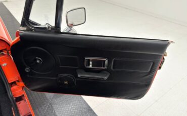 Mg-Mgb-1979-Orange-Black-49