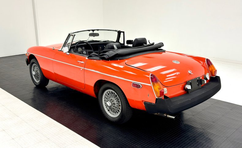 Mg-Mgb-1979-Orange-Black-8