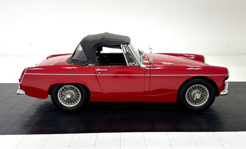 Mg-Midget-1966-Red-Black-12