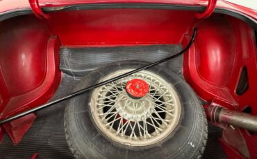 Mg-Midget-1966-Red-Black-32