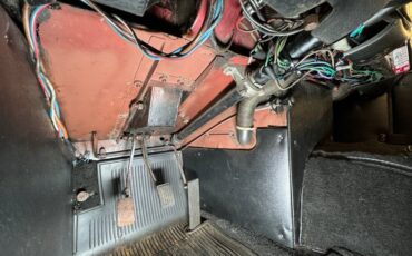 Mg-Midget-1966-Red-Black-46