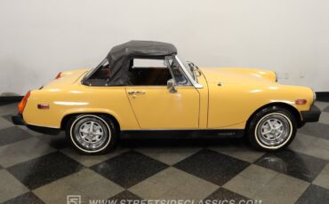 Mg-Midget-1977-Golden-Rod-Yellow-Saddle-10