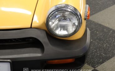 Mg-Midget-1977-Golden-Rod-Yellow-Saddle-15