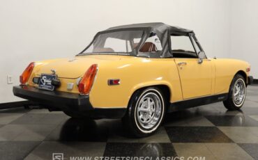 Mg-Midget-1977-Golden-Rod-Yellow-Saddle-21