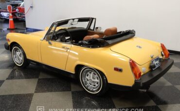 Mg-Midget-1977-Golden-Rod-Yellow-Saddle-43