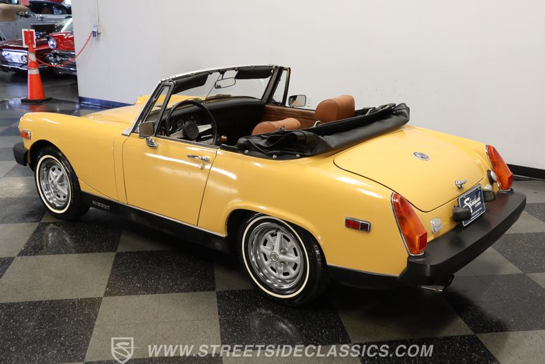 Mg-Midget-1977-Golden-Rod-Yellow-Saddle-43