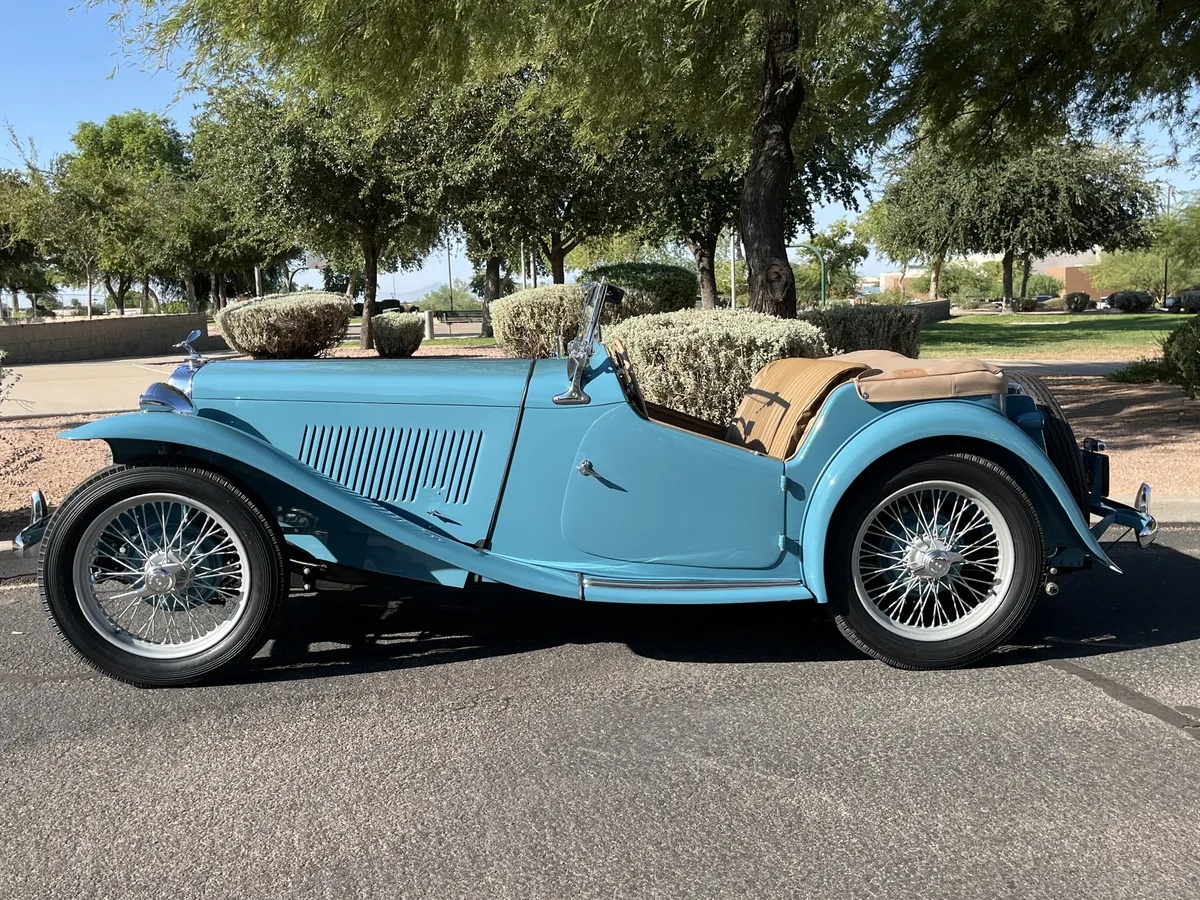 Mg-Tc-1949-Clipper-Blue-Biscuit-17