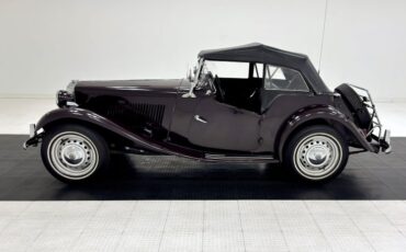 Mg-Td-1952-Black-Cherry-Black-5