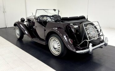 Mg-Td-1952-Black-Cherry-Black-8