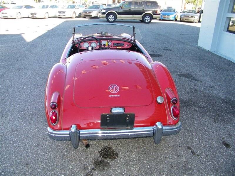 Mg-mga-1960-red-4