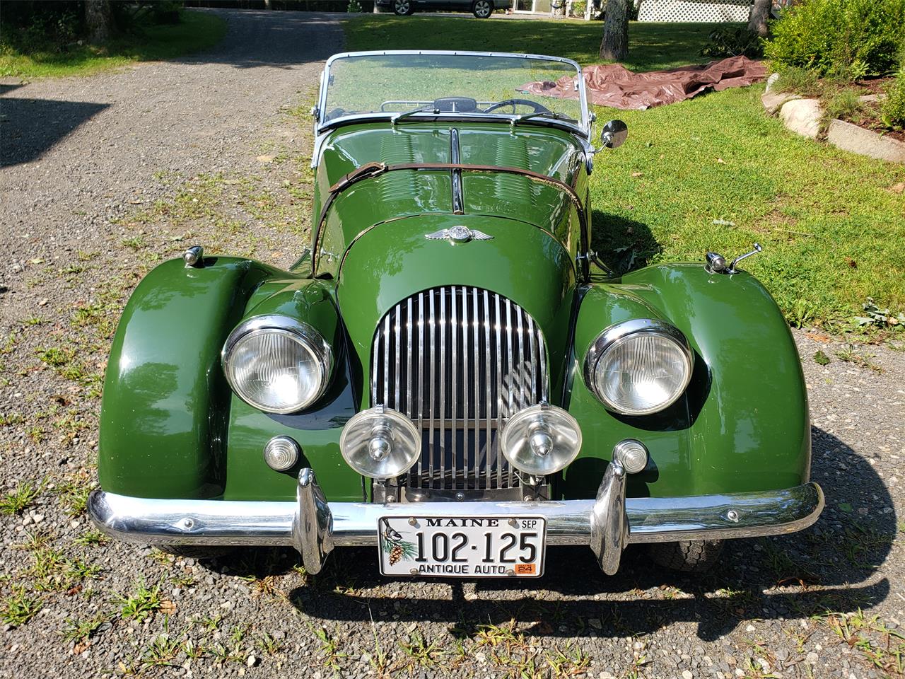 Morgan-Plus-4-1967-Green-Black-2