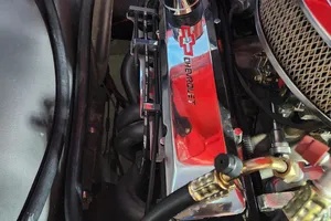 Nash-Airflyte-1952-Guards-Red-Red-6