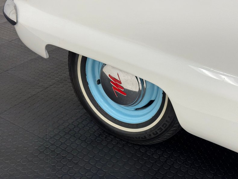 Nash-Metropolitan-1956-Sky-Blue-Black-14