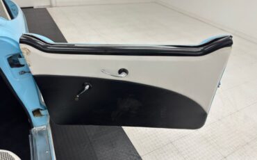 Nash-Metropolitan-1956-Sky-Blue-Black-28