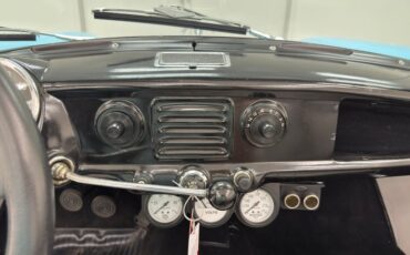 Nash-Metropolitan-1956-Sky-Blue-Black-40