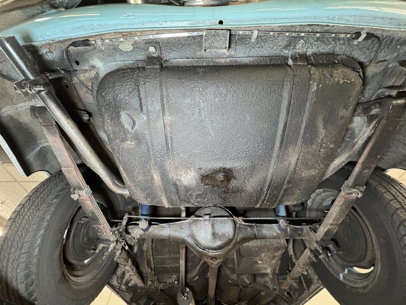 Nash-Metropolitan-1956-Sky-Blue-Black-44