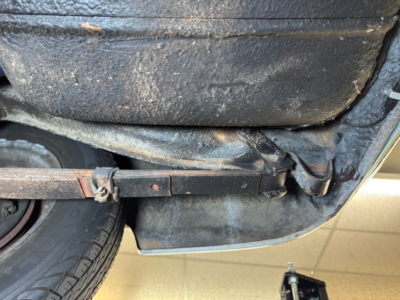 Nash-Metropolitan-1956-Sky-Blue-Black-46