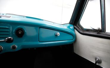 Nash-Metropolitan-1960-Turquoise-Blue-33