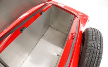 Nash-Metropolitan-1961-Redline-Red-White-19