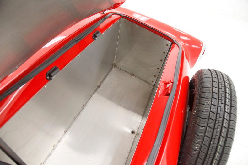 Nash-Metropolitan-1961-Redline-Red-White-19