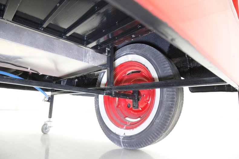 Nash-Metropolitan-1961-Redline-Red-White-21