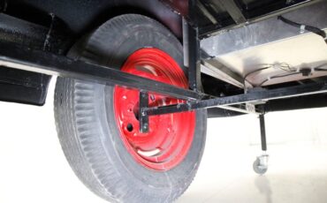 Nash-Metropolitan-1961-Redline-Red-White-24