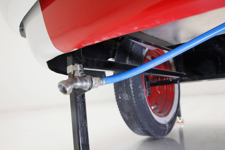 Nash-Metropolitan-1961-Redline-Red-White-26