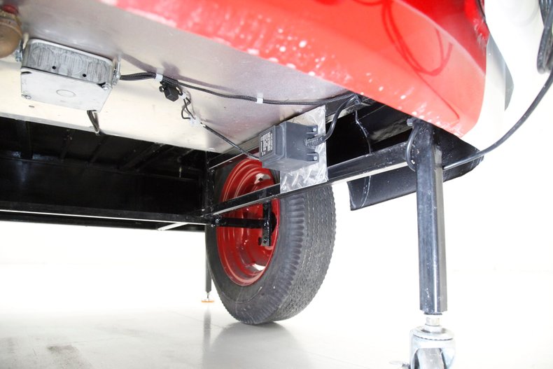 Nash-Metropolitan-1961-Redline-Red-White-27