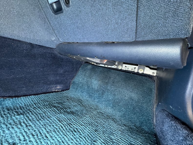 Nissan-300zx-1990-Azure-Blue-Dark-Blue-49