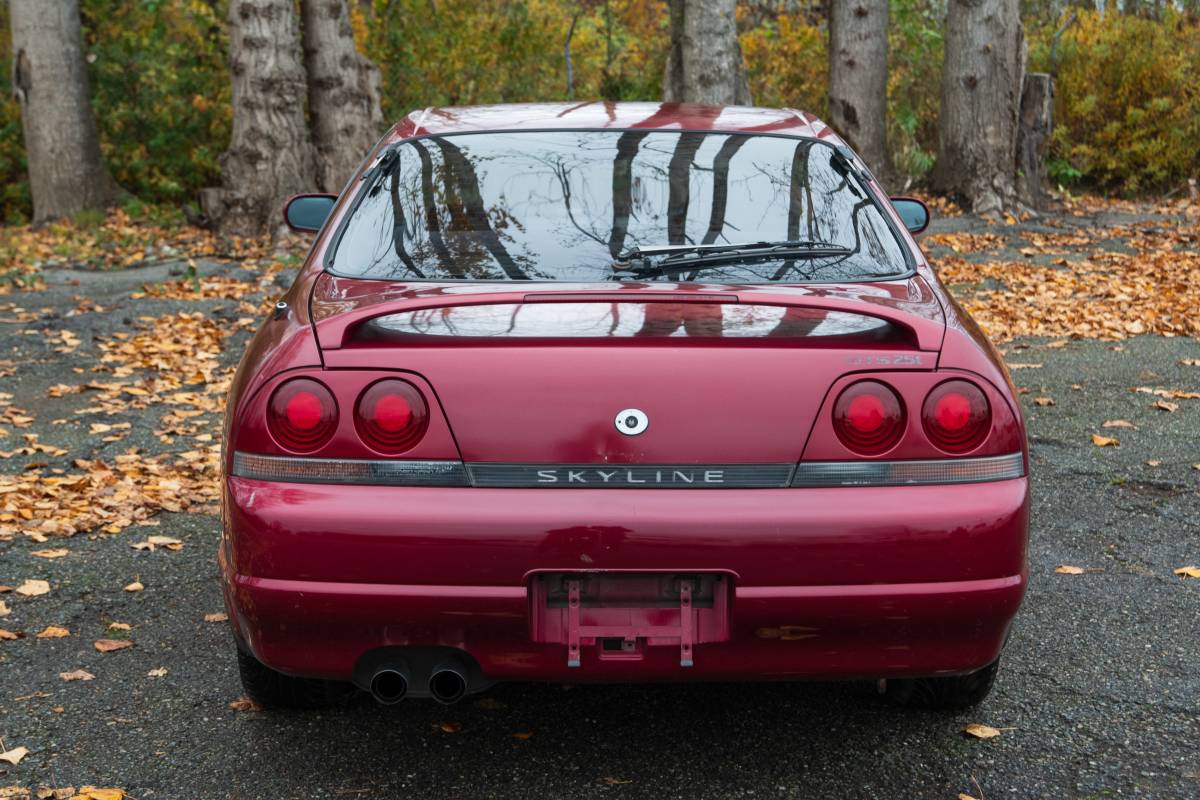 Nissan-skyline-1993-5