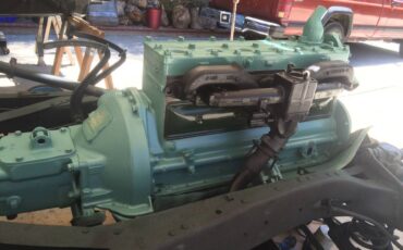 Oldsmobile-1937-black-12