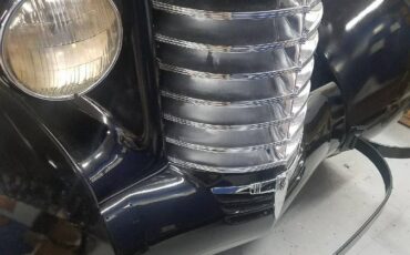 Oldsmobile-1937-black-16