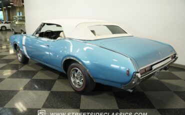 Oldsmobile-442-1968-Light-Blue-Metallic-Parchment-19