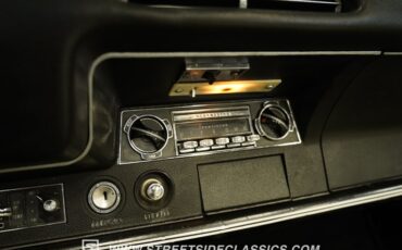 Oldsmobile-442-1968-Light-Blue-Metallic-Parchment-44