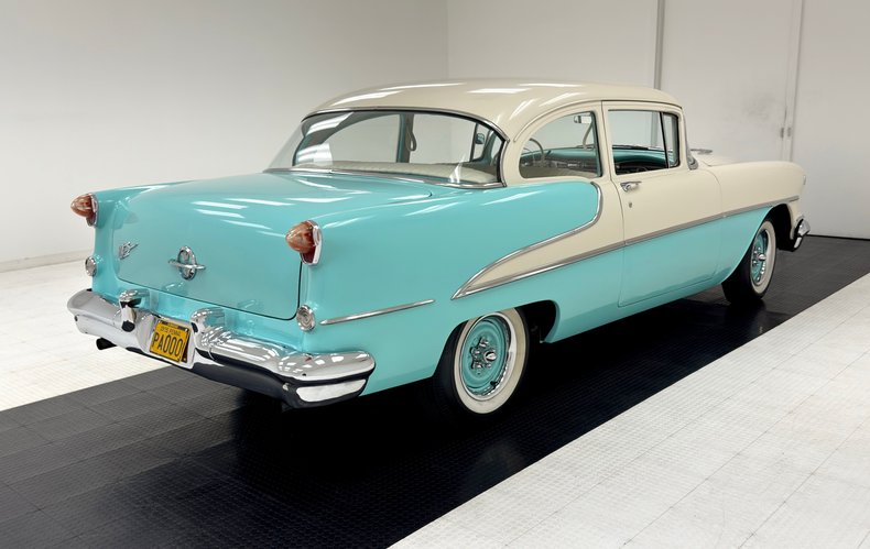 Oldsmobile-88-1955-Aqua-Beige-12