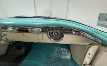 Oldsmobile-88-1955-Aqua-Beige-13