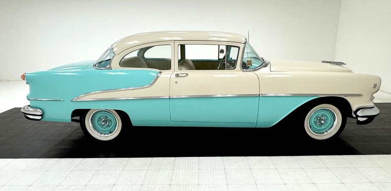 Oldsmobile-88-1955-Aqua-Beige-14