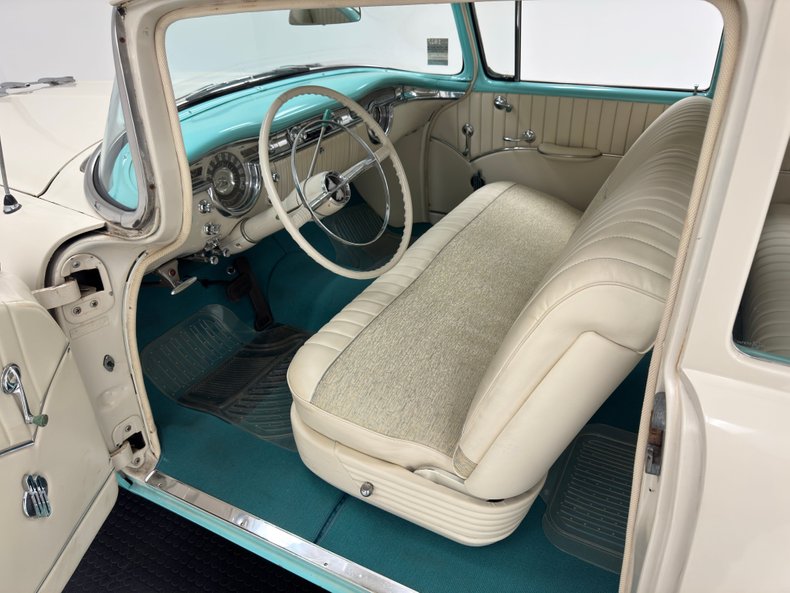 Oldsmobile-88-1955-Aqua-Beige-37