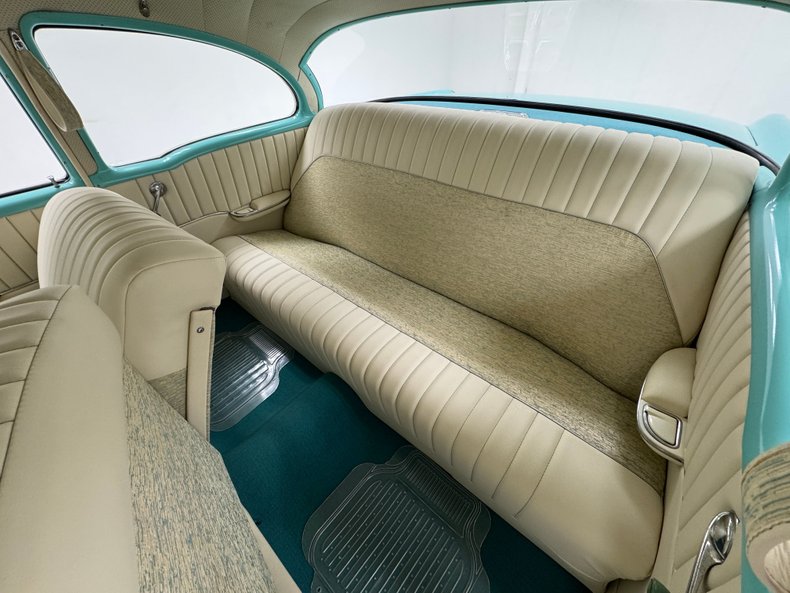 Oldsmobile-88-1955-Aqua-Beige-38