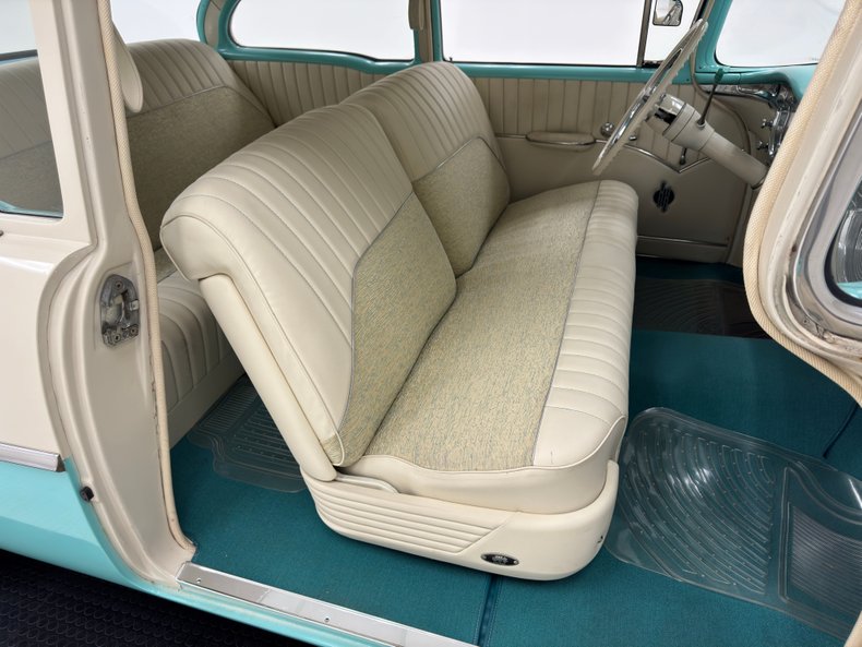 Oldsmobile-88-1955-Aqua-Beige-39