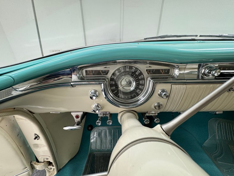 Oldsmobile-88-1955-Aqua-Beige-41