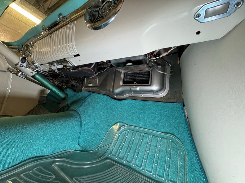 Oldsmobile-88-1955-Aqua-Beige-44