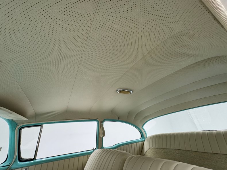 Oldsmobile-88-1955-Aqua-Beige-45